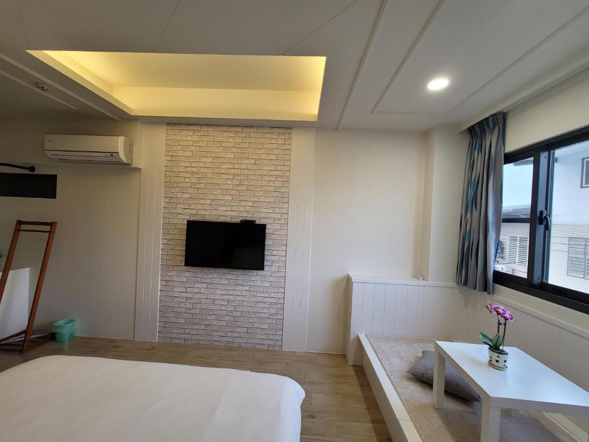 渡小夜電梯民宿 Yilannight B&B Wujie Zewnętrze zdjęcie