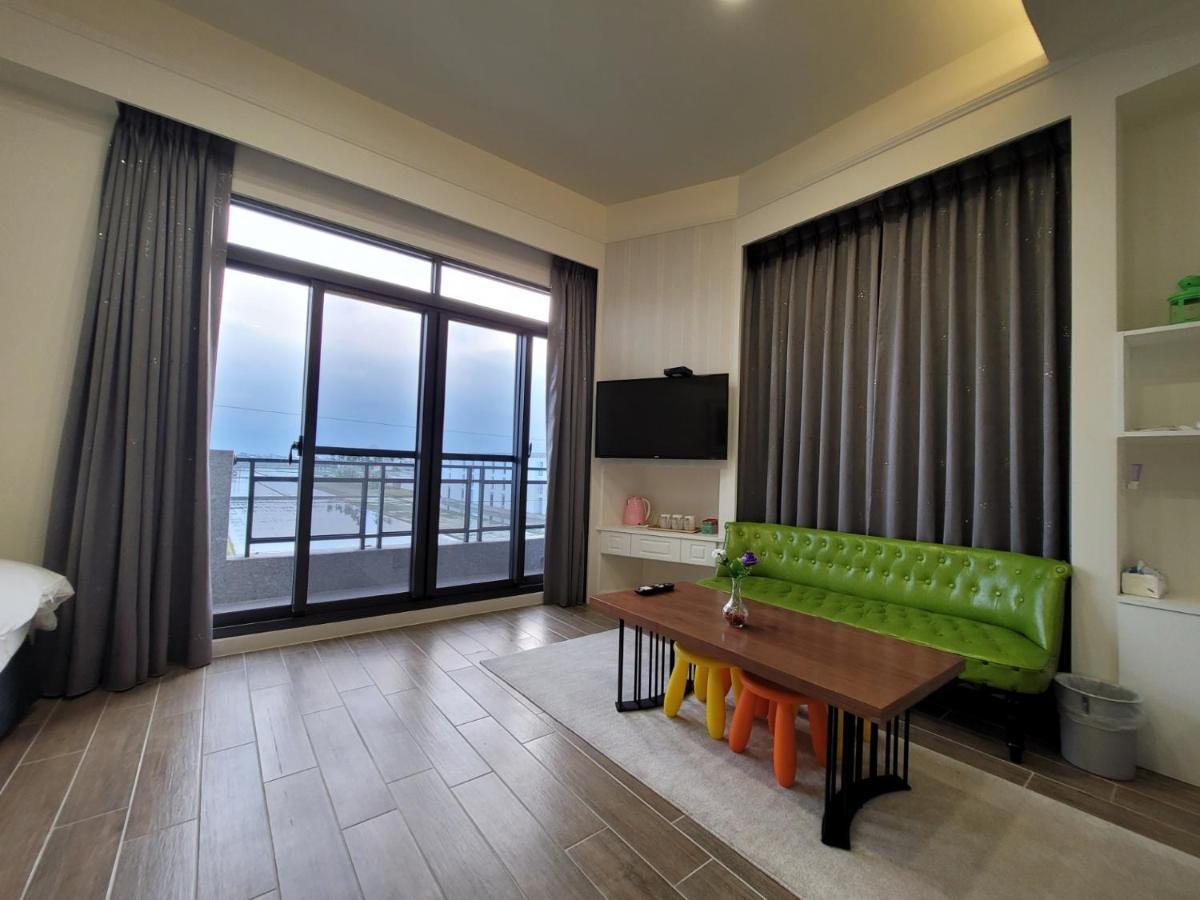 渡小夜電梯民宿 Yilannight B&B Wujie Zewnętrze zdjęcie