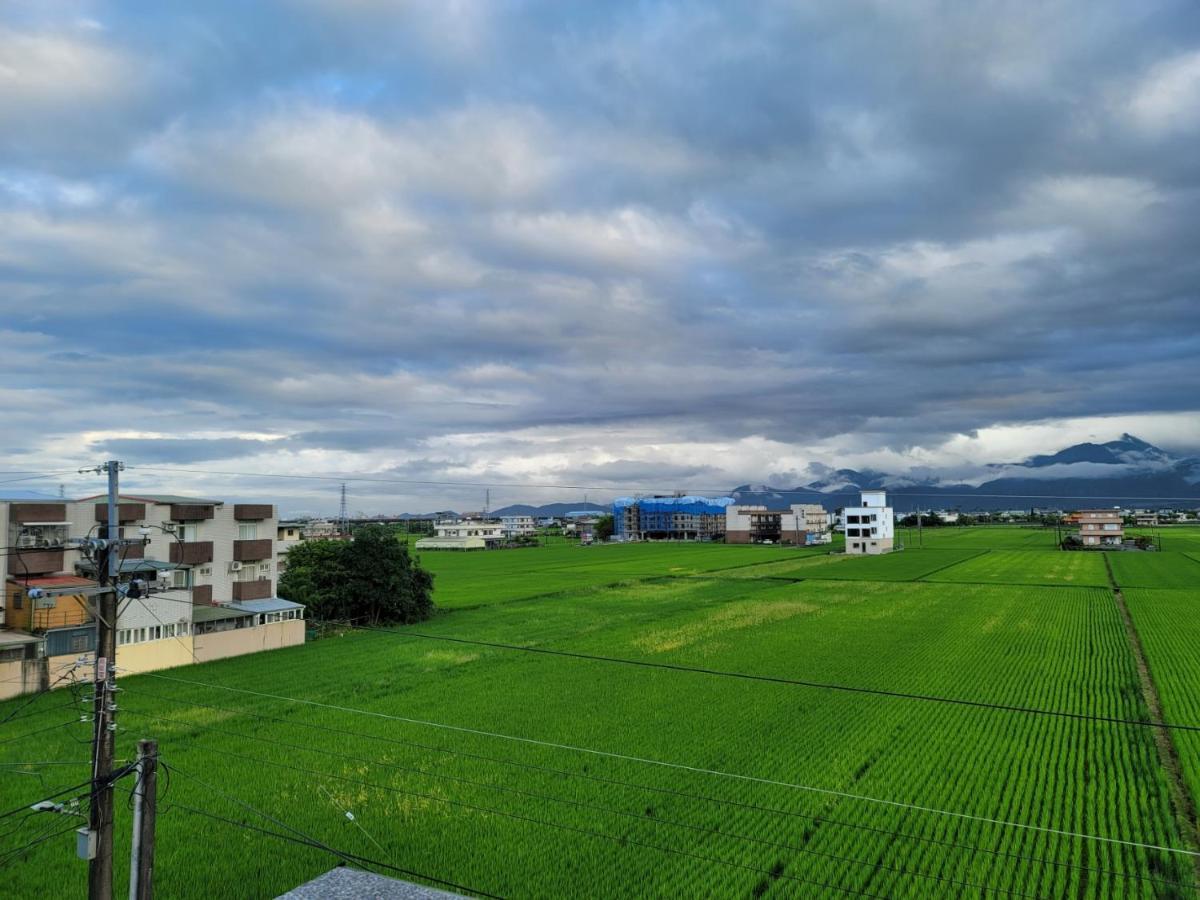 渡小夜電梯民宿 Yilannight B&B Wujie Zewnętrze zdjęcie